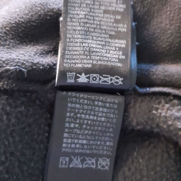 The North Face Black Fleece Jacket Sz S/P - Picture 10 of 10